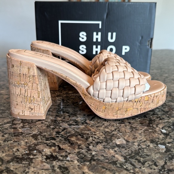 ShuShop Women's Tan Woven Cork Platform Heels NWT 9 - Picture 5 of 14
